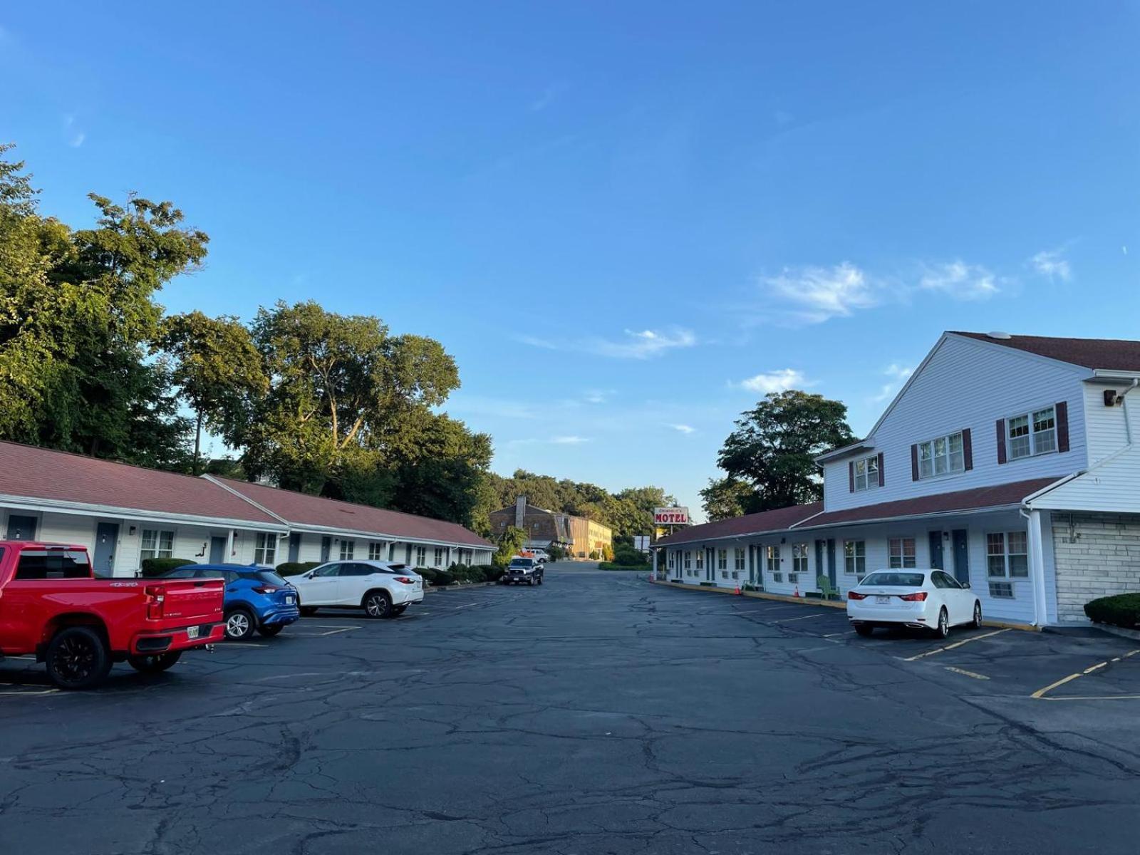 Chisholm'S Motor Inn Saugus Ngoại thất bức ảnh