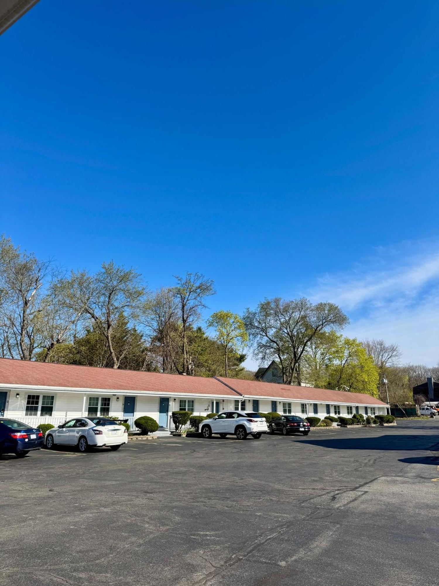 Chisholm'S Motor Inn Saugus Ngoại thất bức ảnh