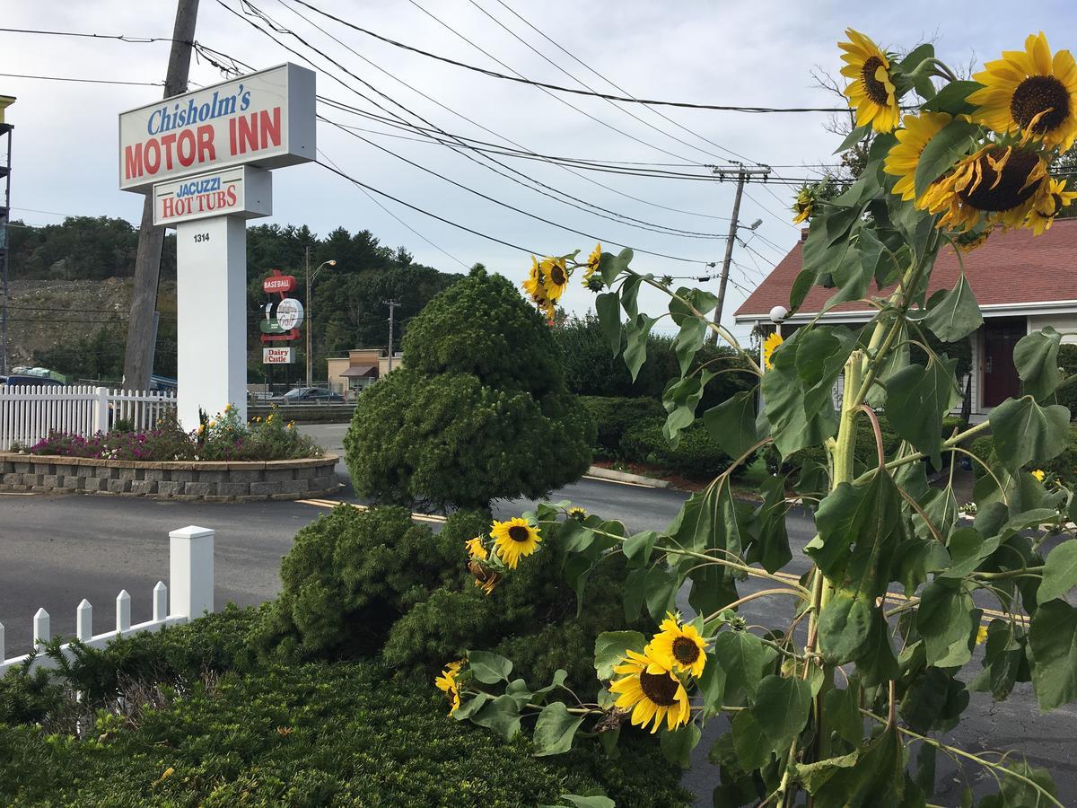 Chisholm'S Motor Inn Saugus Ngoại thất bức ảnh